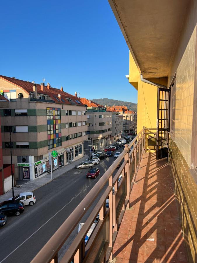 Apartamento En Cangas - Vistas Al Mar Exterior photo