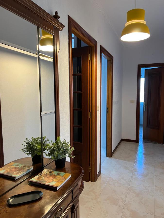 Apartamento En Cangas - Vistas Al Mar Exterior photo
